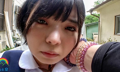 SORA-512 [妈妈，爸爸，对不起......我不能再做女儿了......]无辜的美丽女孩被变态叔叔 Yuka 绑架、包围、训练和强奸