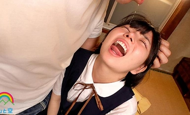 SORA-512 [妈妈，爸爸，对不起......我不能再做女儿了......]无辜的美丽女孩被变态叔叔 Yuka 绑架、包围、训练和强奸