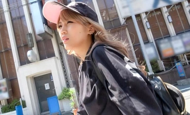 PKPD-281 半中半外半彼女 カレンちゃん 鳳カレン