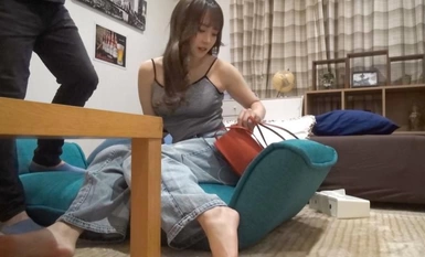 200GANA-2988 百戦錬磨のナンパ師のヤリ部屋で、連れ込みSEX隠し撮り 334 ノリとテンションでほろ●い若娘をやりたい放題。アイドルフェイスのパイパン敏感娘が巧みなテクニックでイキイク2ゴール！！！