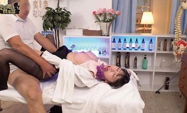 STOL-094 미녀 캐빈어텐던트만을 노리는 대형 항공사 전문 추격 피스톤 마사지 BEST HITS