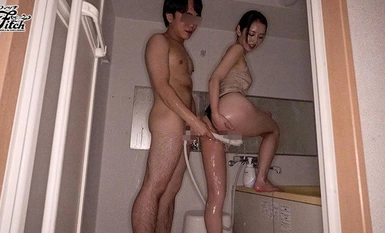 JUFE-546 多汁媽媽生活奇聞趣事紀錄片：已婚婦女被大雞巴大學生中出以滿足丈夫的慾望