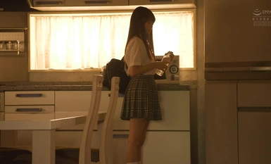 ATKD-365 女 0 学生淫荡的强奸和魔鬼般的 Nakadashi BEST 4 小时。