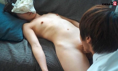 [モザイク破壊]SUWK-006 新居を仲介した女性客の部屋にスペアキーで侵入・睡眠姦レ●プ ～不動産会社営業・既婚男性A（35歳）の犯行～ 美好柚伽