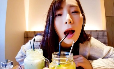 324SRTD-0388 身材苗条、胸大无脑的美女