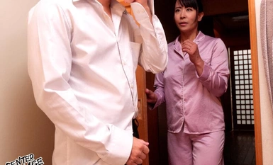 HTHD-215 แม่ของเพื่อน ~บทสุดท้าย~ คาโอริ ยามาโมโตะ