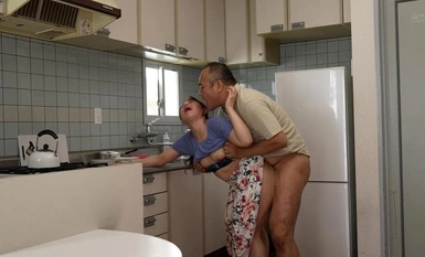 [Mosaic Destruction]ALDN-098 Wife's Mother and My Father Narimiya Iroha