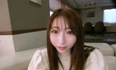 FC2-PPV-4266891 I-cup married woman with over 100cm bust I-cup masturbates in front of you to instill shame, paizuri, and pleads for penetration, and mass ejaculation while enjoying immorality from gun penetrations.