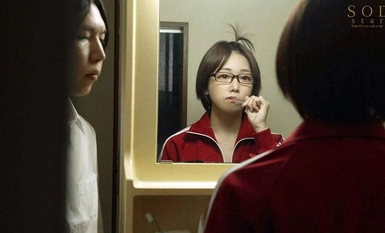 [Nawasak ang Mosaic] START-014V Biglang umuwi ang aking nakababatang kapatid sa unang pagkakataon sa loob ng ilang taon. Nakatira pa rin ako sa bahay kasama ang aking mga magulang, at kahit na nasa 30s na ako, ako ay isang kasambahay (NEET) pa rin at naka