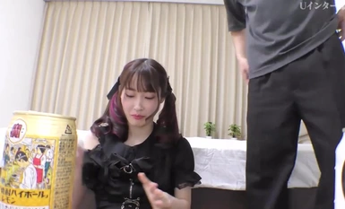 FC2-PPV-4265293 ★現在半價★ [太可怕了]我撿到了一個自私的地雷醬，並把她帶回家我輕輕地操了被負責人拋棄的Pien♡Binkan小混蛋操瘋狂中出。