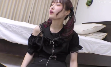 FC2-PPV-4265293 ★現在半價★ [太可怕了]我撿到了一個自私的地雷醬，並把她帶回家我輕輕地操了被負責人拋棄的Pien♡Binkan小混蛋操瘋狂中出。