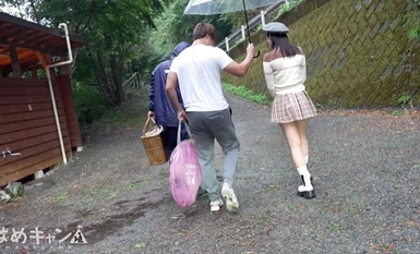 804CMP-003 【キャンプ史上1美少女、テントで密着ねっちょりSEX】朝ドラ女優顔負け清純派現役大学生の釣りキャンパーとイチャラブ！ダンスで鍛えた柔軟BODYでY字開脚FUCK！！ぎゅうぎゅう締め付けマ●コにブチ込み潮吹き絶頂！！！