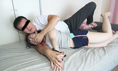 FONE-164 138cm Gadis Sekolah Kecil Mengintai Biru