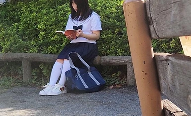 FONE-164 138cm Gadis Sekolah Kecil Mengintai Biru