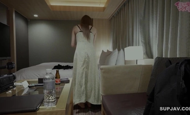 FC2-PPV-4247165 [Harga istimewa sehingga 13/2] "Saya akan mendengar apa yang anda katakan, jadi biarkan saya merangkap dalam diri anda!"