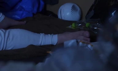 DLDSS-260 被一个疯老头用体液春药chimenex NTR的新妻子，她窝在一个有怪味的肮脏房间里 Aina Aoyama。