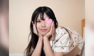 FC2-PPV-4242544 [睡衣★梦し] 睡衣でおやま ♥ 苗条体型 P★ 活泼的 19 岁 JD Yuu ♥ 用她的小嘴口交到深处 ♥ 我很享受，就像和我的女朋友睡衣性交一样。