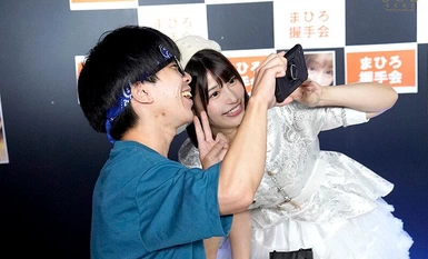 [Mosaic Destruction] Jualan Bantal Luar Paco STARS-991 Perfect Idol Bocor! Anda seorang penipu yang menjadi haiwan peliharaan yang patuh secara eksklusif untuk pelanggan gemuk dan mempunyai banyak hubungan seks! Mahiro Yuii