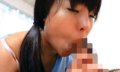 PES-098 与超 A 级美女的激烈性爱 PLAY、与女顽童的恶作剧性爱以及厚脸皮的阴部，8 人，2 盘。