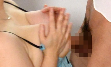 OFKU-219 同じ職場で働く嫁の母 Hカップの誘惑に我慢できない 彩乃ゆかり