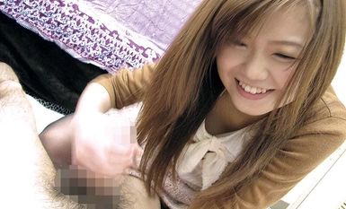 NXG-460 地方娘のチンぺろ特集 本気でイカせる手コキとフェラチオ