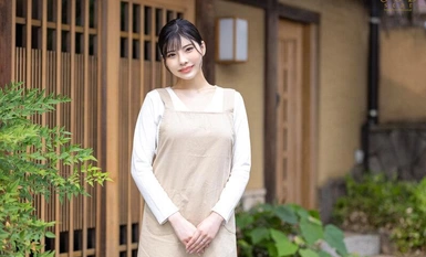 STARS-947 Beautiful Wife Who Runs Guest House Provoked by Frustration by Guests, NTR Sex. She got addicted to it and fucked behind her husband's back for 4 days and 3 nights.