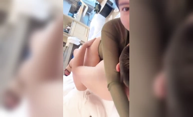 3월 최신 유출 불안한 목소리 극한 가슴 네트워크 붉은 리야 빅 쇼크 시리즈 리야 나이트 클럽의 오리 풀을 찾는 리야 나이트 클럽의 시원한 내부 촬영 보지 -1