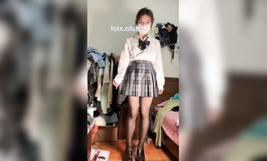 Nasi kijang (roe deer rice) Pelajar kolej perempuan memakai JK