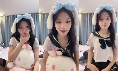 Gadis sekolah yang sangat comel dengan stoking berganda hitam dan putih membawa Xiaoyu pulang (8)