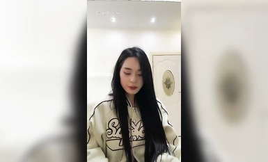 灬超級漂亮！【燦爛冬瓜】極品學妹~道具摳穴自慰~雙女御姐~全裸騷舞~爽死了~! (4)