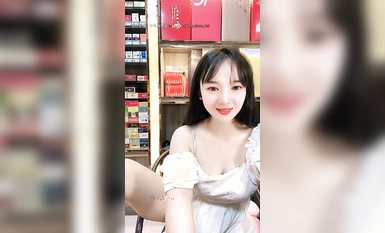 เจ้านายหญิงของโรงแรมสูบบุหรี่ที่ดีที่สุด @ งานแสดงสวัสดิการมาตรฐานหยางหยาง (7)