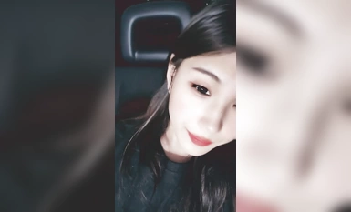 A super elegant, high-faced, beautiful girl who sells her kidneys (8)