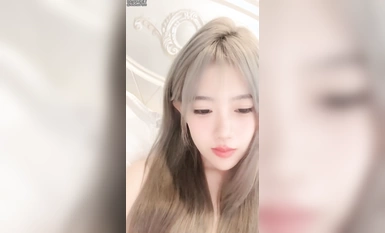 【Wan Wan】Lvbo beauty ay kamangha-mangha~Crack your pussy and masturbate~ (1)