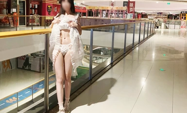 트위터 로리 〖wanw2002〗, 튜닝 쇼핑몰 차고 복도 치킨팝 먹방 공개, 큰 고기 막대기로 키 큰 완벽한 몸매 초극한 대조 섹스