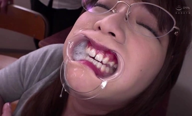 [马赛克破坏] DFE-039 清醒的女教师谭锅吞咽和摔倒 Nanaho Kase