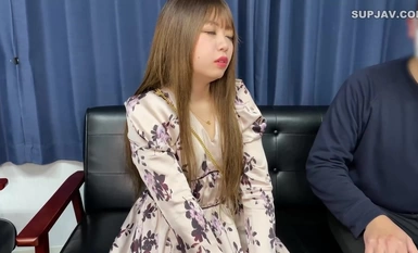 FC2-PPV-4439851 [評論獎金屋頂奇聞趣事] 屁股戀物癖必看！與最好的大屁股女人一起中出訓練！一盒有2瓶！