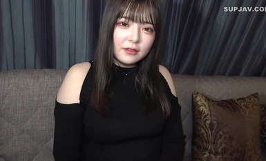 FC2-PPV-4438494 【無碼】懸崖邊的「㊗ 20歲G杯炸彈美人」!!! 賣不動的〇女士將她的白米糕豐滿半熟身材獻給你