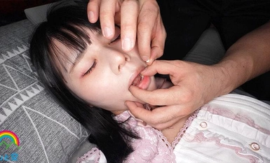 SORA-531 被下春药，被绑架，被关春药，4 天内养成喷水习惯，月见亮。