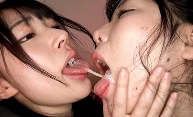 EVIS-530 Lascivious thick saliva spitting face licking lesbian