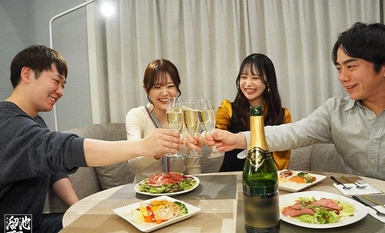 MEYD-916 邻居夫妇 NTR - 两对夫妇住在两间相连的房间里，由一扇门连接 - Yui Tenma, No Yuki