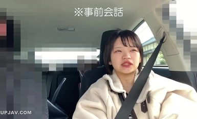 FC2-PPV-4430132 天真爛漫で小柄なEカップ♡『Hで気持ちよくなるのに大事なのは硬さと太さです』と語るフェラ好きに中出し！