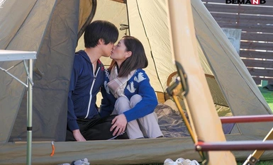 SUWK-018 มาริโกะ โคโตะ แม่นอกใจที่บอกสามีผิด ๆ ว่าเธอจะไปเดี่ยวและมีความสัมพันธ์กับโค้ชรุ่นน้องในโรงเรียนว่ายน้ำของลูกชาย