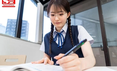 [モザイク破壊]SSIS-218 10年前は真面目でウブだった教え子に今では一晩で何発も射精されています。 乙白さやか