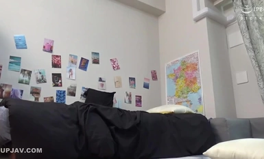 [Mozek musnah] JJPP-185 Sebuah DVD yang merakam secara rahsia seorang lelaki kacak membawa seorang wanita yang sudah berkahwin ke dalam biliknya dan melakukan hubungan seks dengannya. 009 ~Saya paksa diri saya untuk merangkap dalam diri saya~