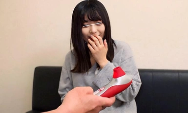 MFO-067 [仅限送货] 性器官大战！吸吮话题人物和18厘米大鸡巴哪个更爽？原始验证 - 虫虫izer 和大鸡巴都尝试过，并获得了金印和无限量中田希 vol.01 的奖励