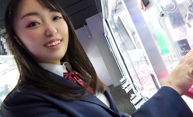 FNTR-002 被大鸡巴 NTR 的女学生 我最喜欢的 165 厘米、E 罩杯、大胸的女友被一个兼职的大鸡巴大学生戴了绿帽子，并被他 NTR 了！ F-NTR2 ゆゆ 165cm E-cup ゆゆ Ezumi