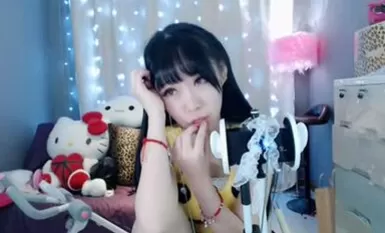 貓仙兒粉護士自慰視頻守望先鋒ASMR貓心兒百度雲辦卡視頻