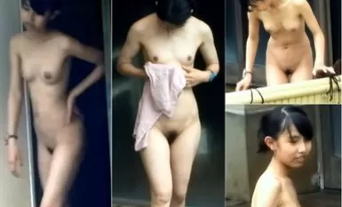 7月新流戶外長焦偸拍室外溫泉洗浴脫得精光各種年齡段身材各異的妹子們泡澡對比下來還是年輕嫩妹的身體誘人啊