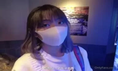 「一日女友的漂亮姊姊」中-她是誰-00後碼農沉迷漂亮姊姊