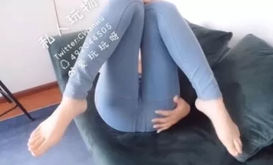 Seluar jeans kurus tersuai pada sofa alat permainan peribadi (2)